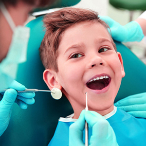 4 Reasons Children Should Visit Pediatric Dentist | Monrovia