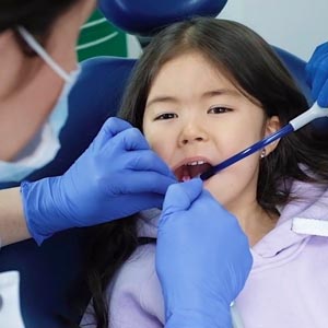 5 Tips for Finding the Right Dentist for Your Children